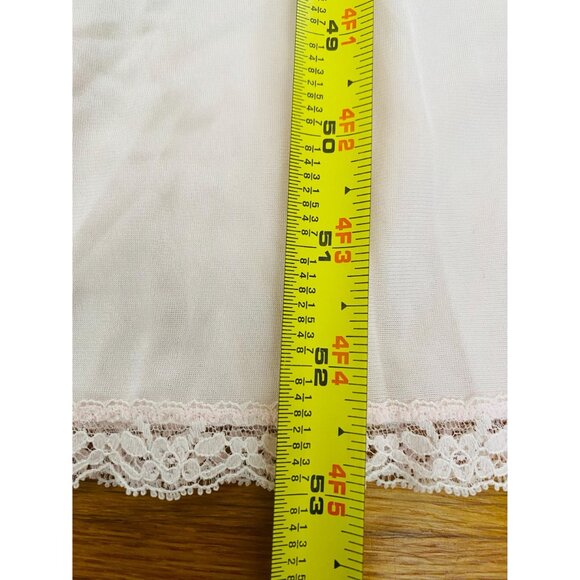 Vintage NWT Shadowline Nightgown Size S with Embroidered Detail, Light Pink - Picture 10 of 10